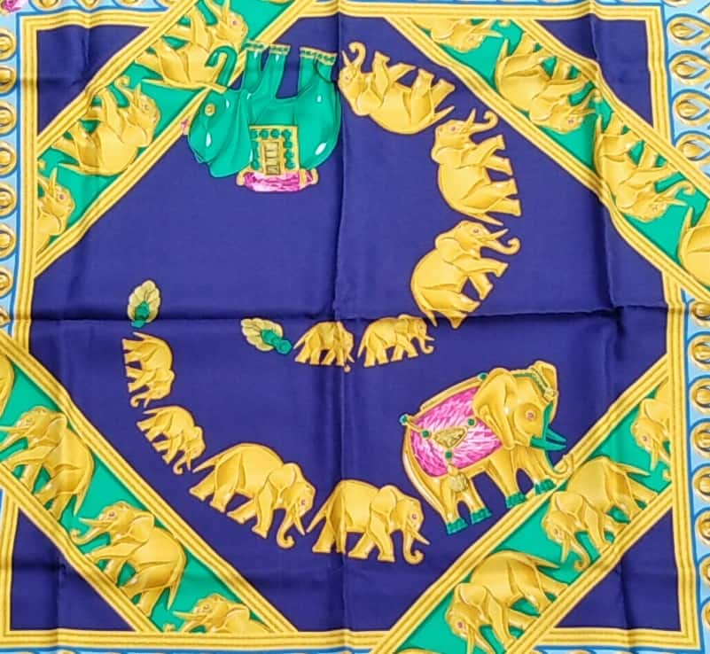 Boxed Must De Cartier Golden Jewelled Elephants Silk Scarf